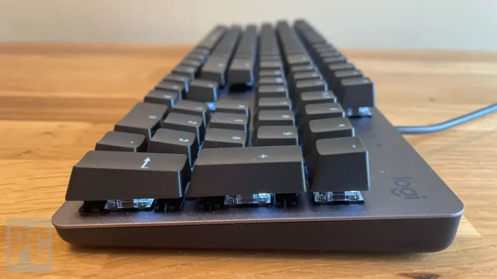 Logitech K845