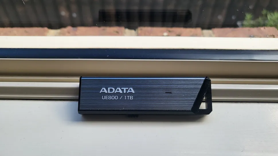 Adata Elite UE800