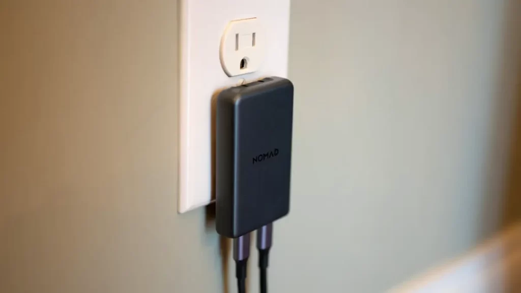 Nomad 65W Slim Power Adapter